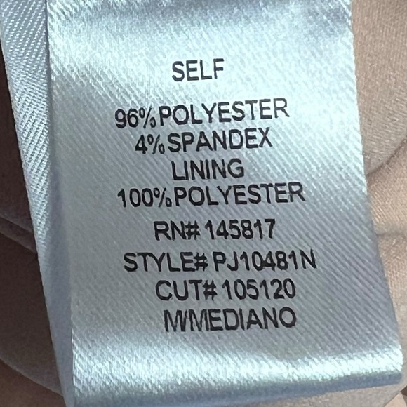 Privy Romper SIze M Light Pink‎ Sleeveless Ruffled Padded Bust Satin Silky NEW - Picture 11 of 14